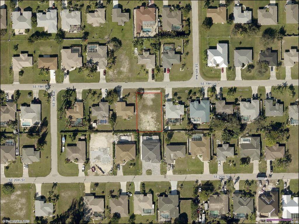 312 SE 19TH LN, Cape Coral, FL 33990