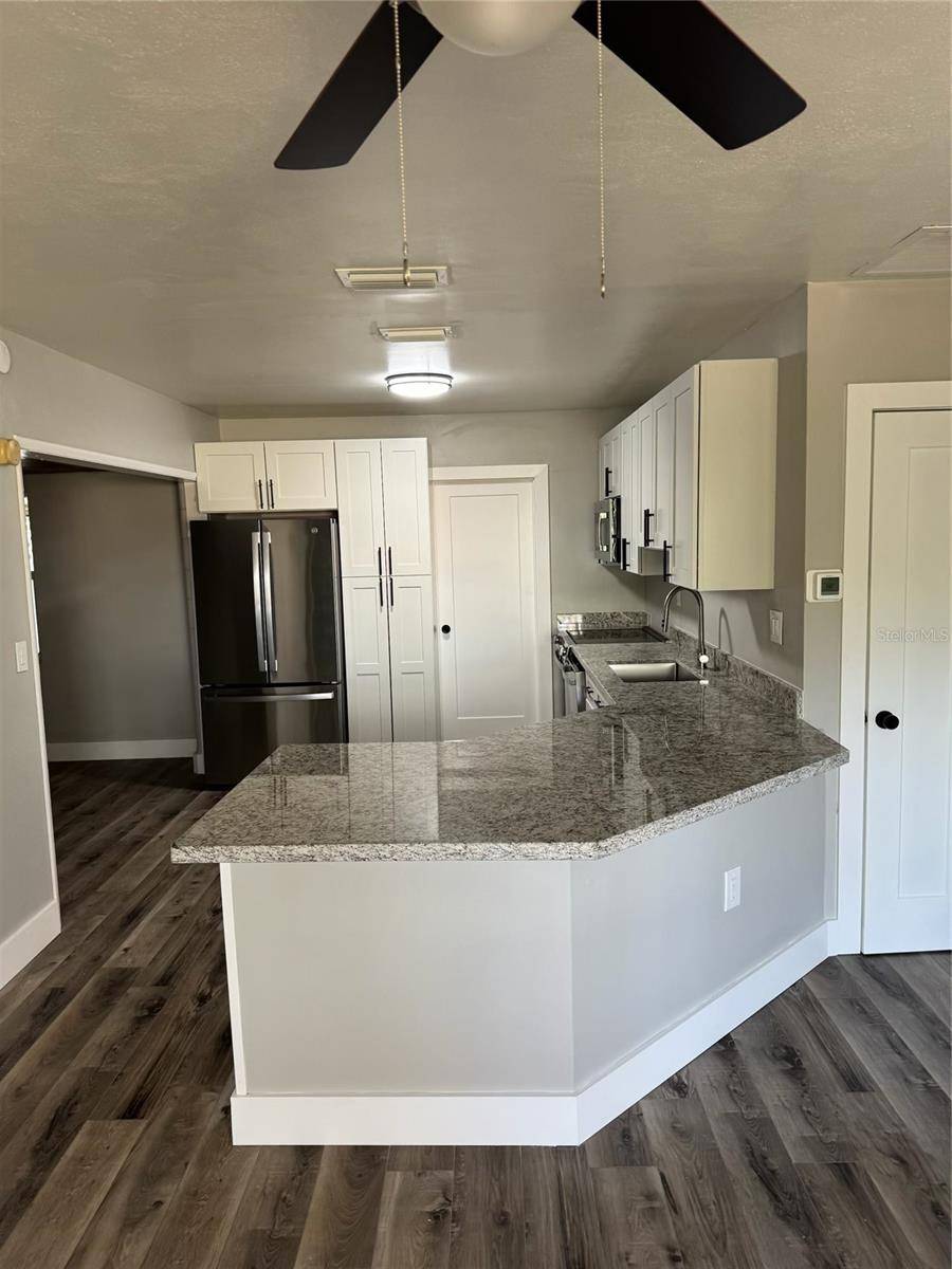 104 POCONO TRL W #b, Nokomis, FL 34275