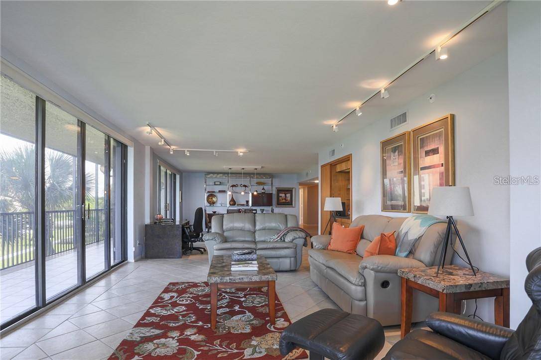 1925 GULF OF MEXICO DR #309, Longboat Key, FL 34228