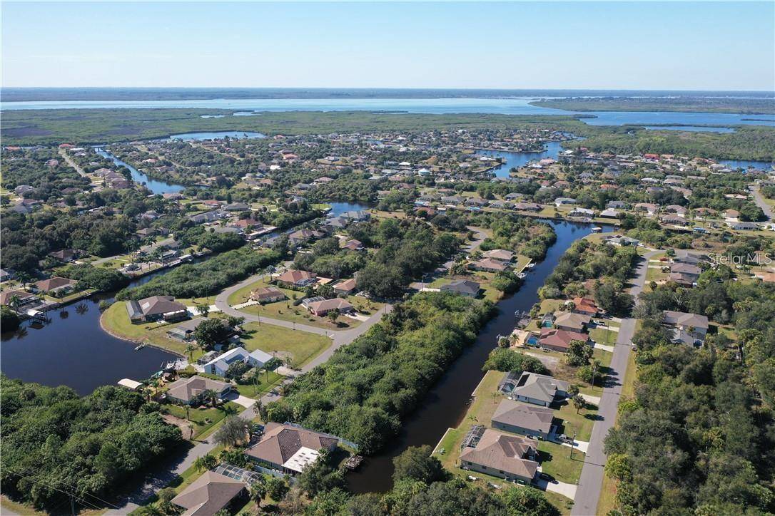 17404 PHEASANT CIR, Port Charlotte, FL 33948