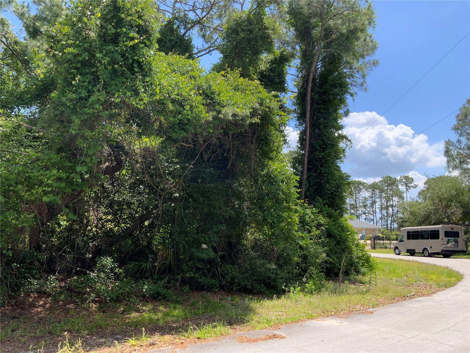 2690 KINGSDALE DR, Deltona, FL 32738