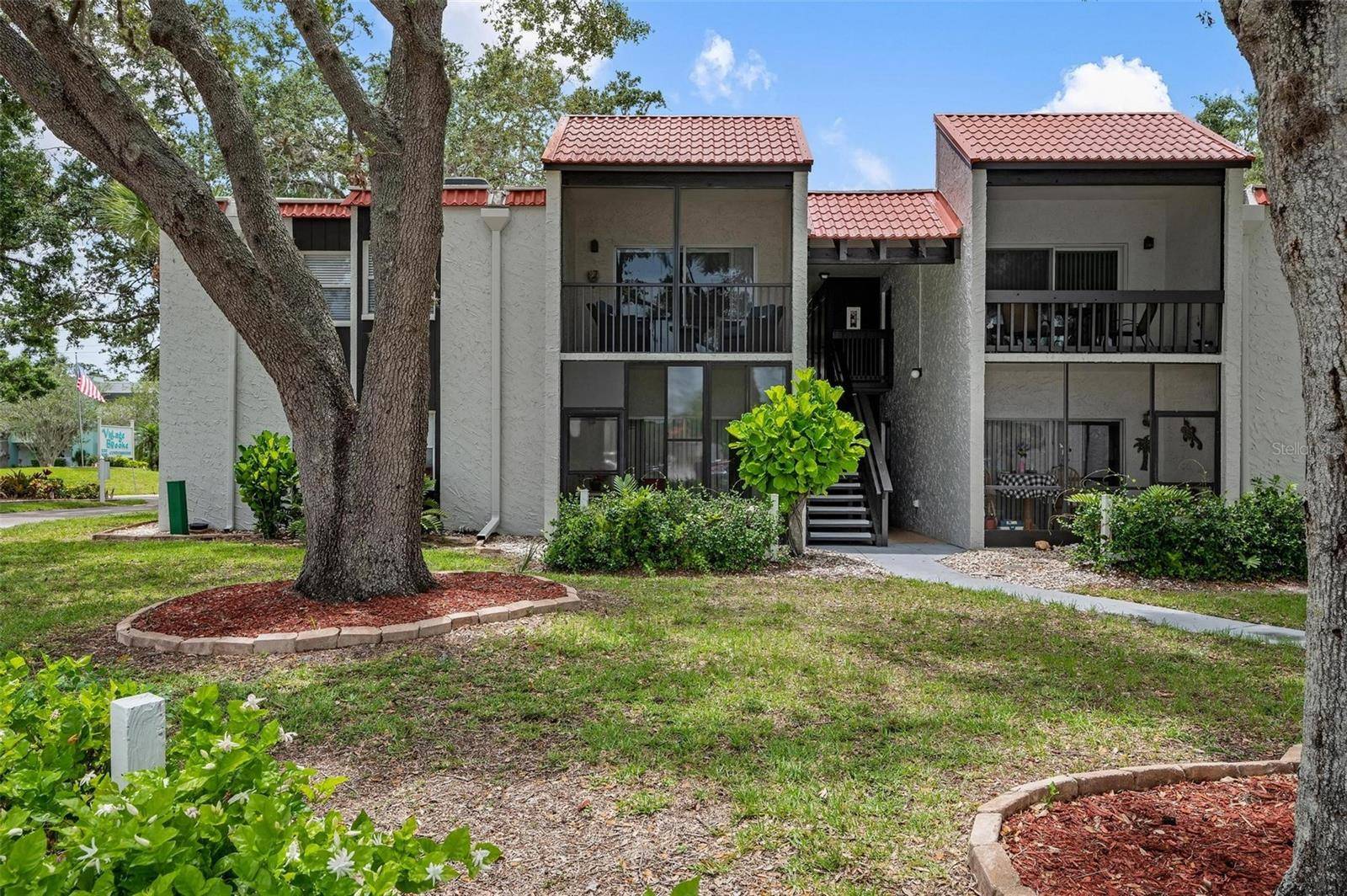 3201 BENEVA RD #201, Sarasota, FL 34232