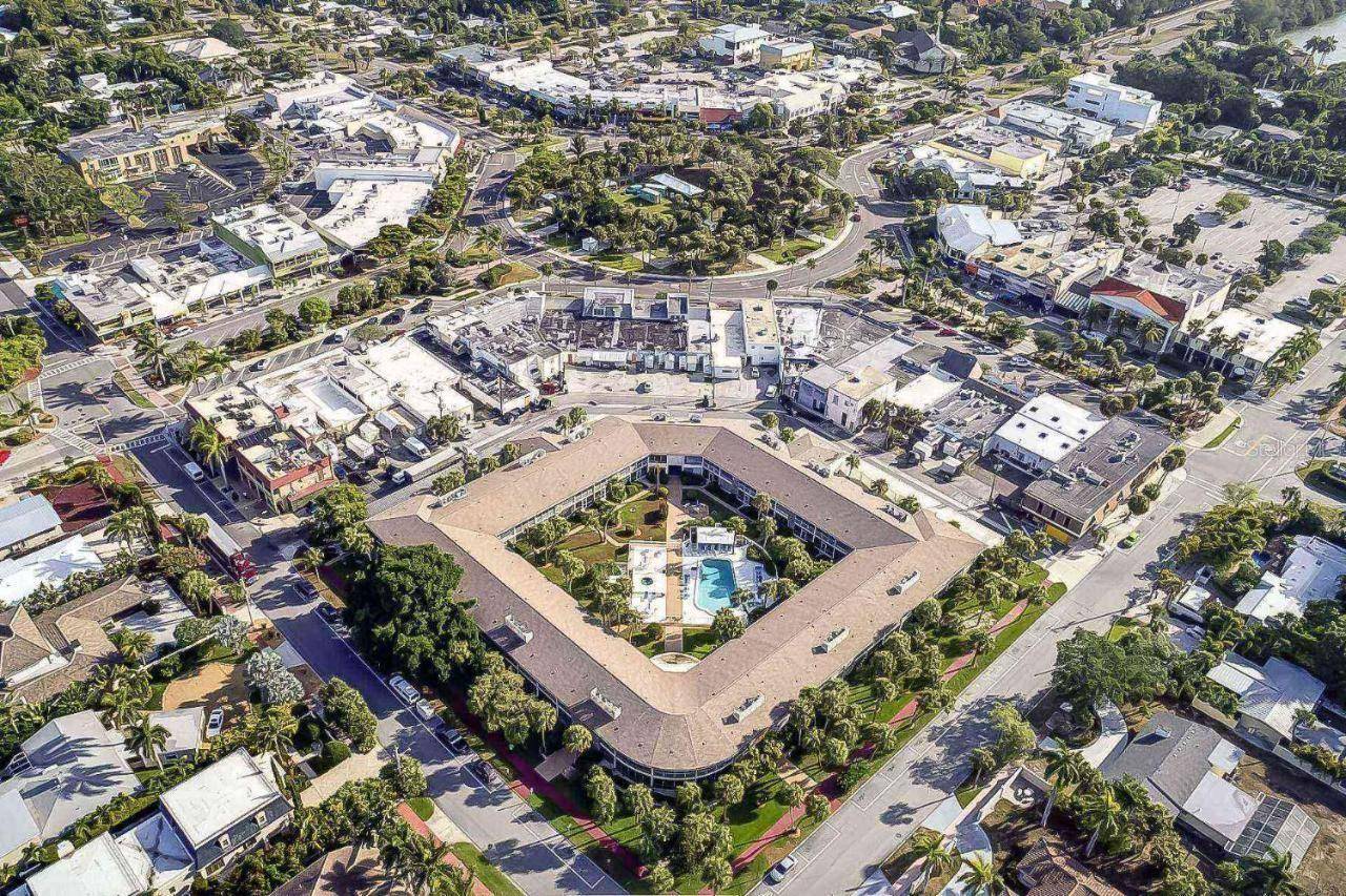 500 S WASHINGTON DR #24B, Sarasota, FL 34236