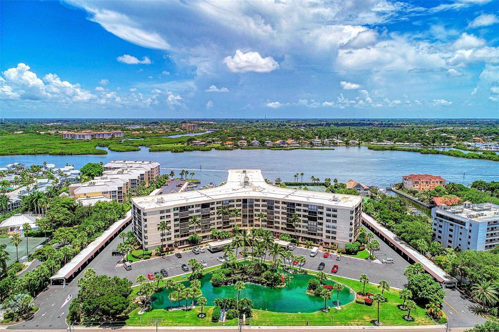 5855 MIDNIGHT PASS RD #426, Sarasota, FL 34242