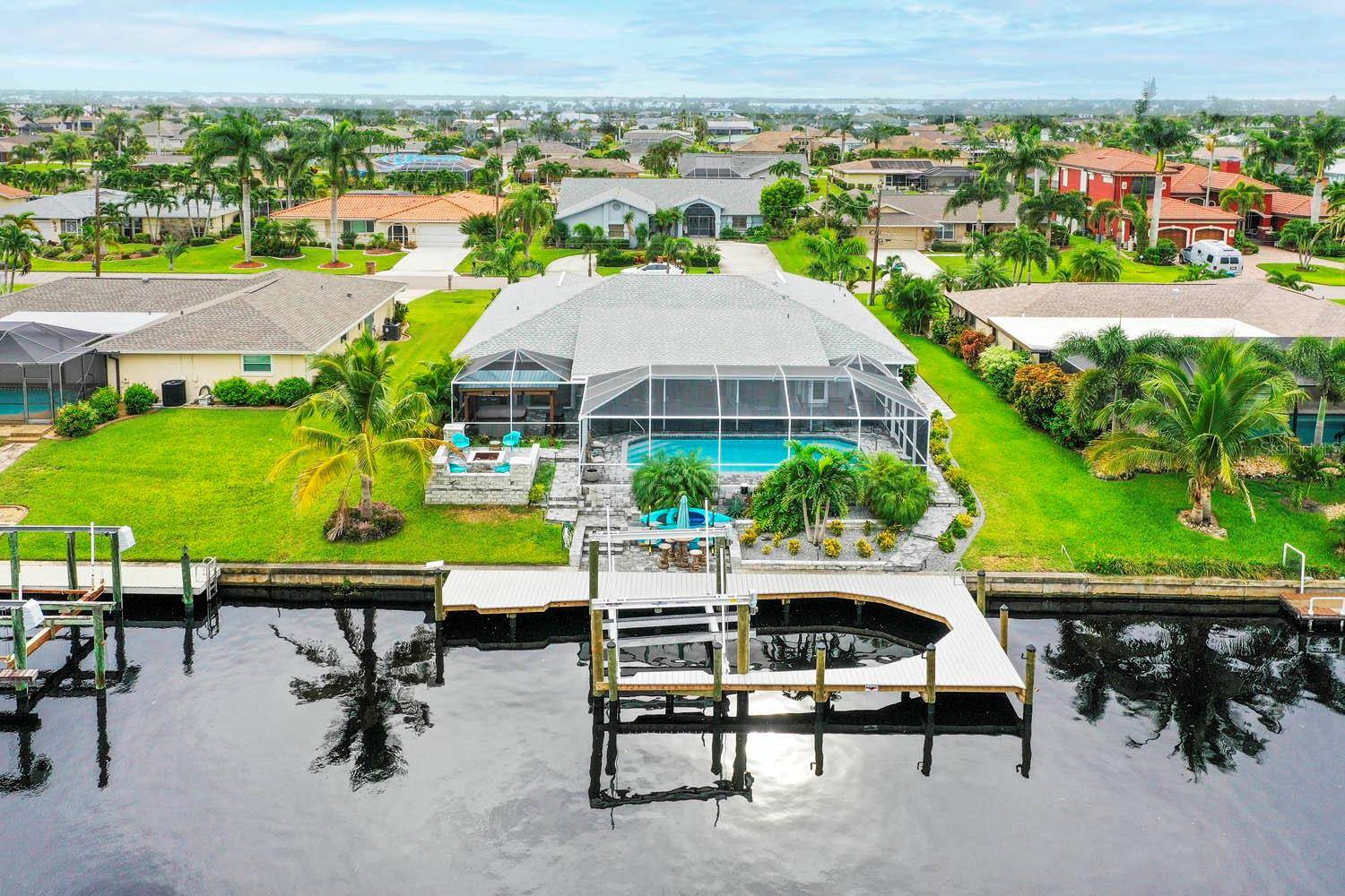 3328 SE 18TH AVE, Cape Coral, FL 33904