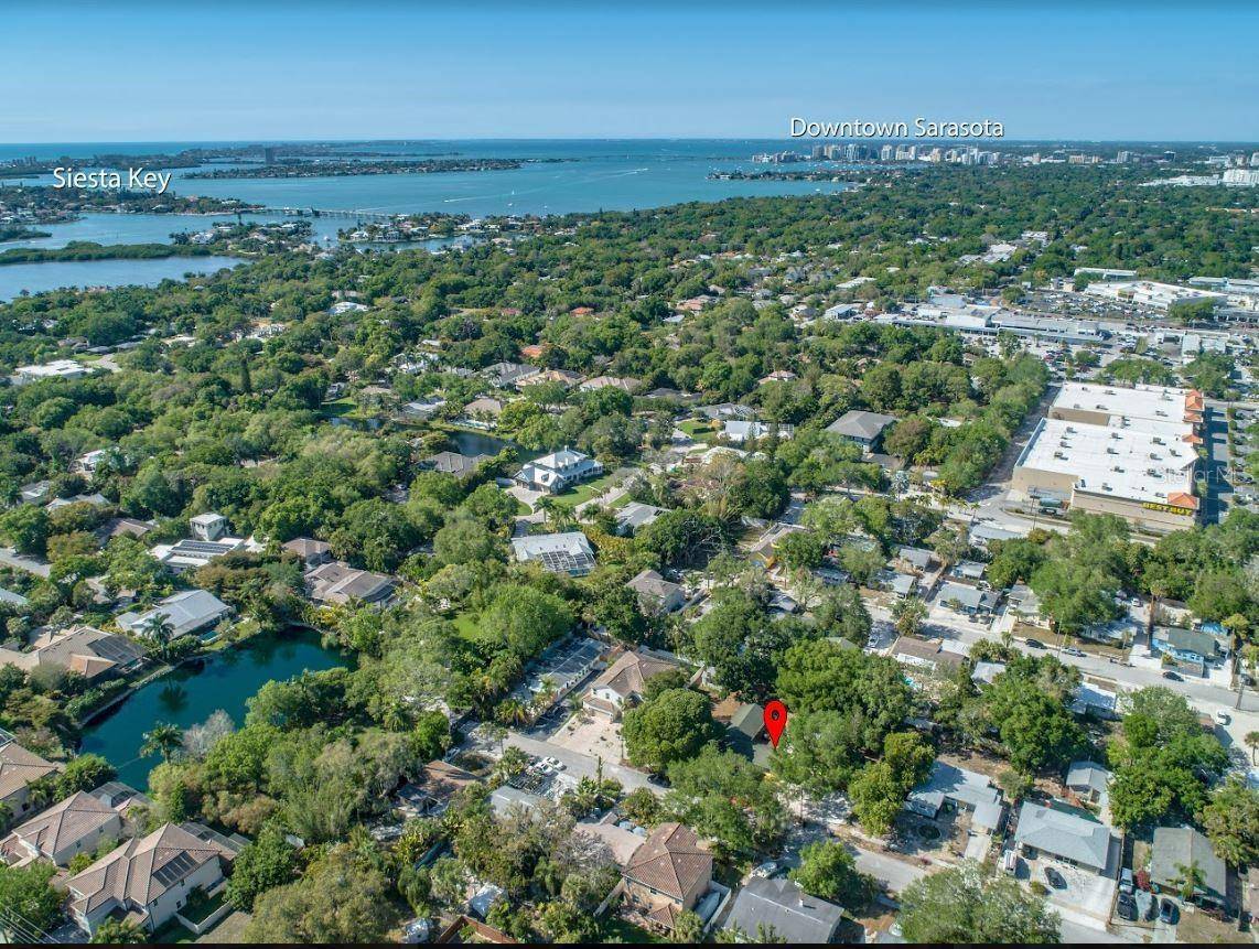 1817 IVANHOE ST #A&B, Sarasota, FL 34231