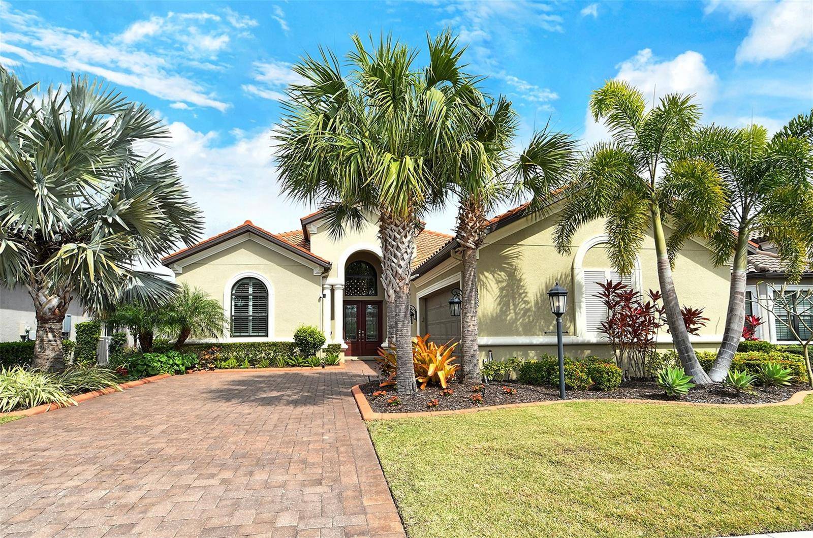 4735 CABREO CT, Lakewood Ranch, FL 34211