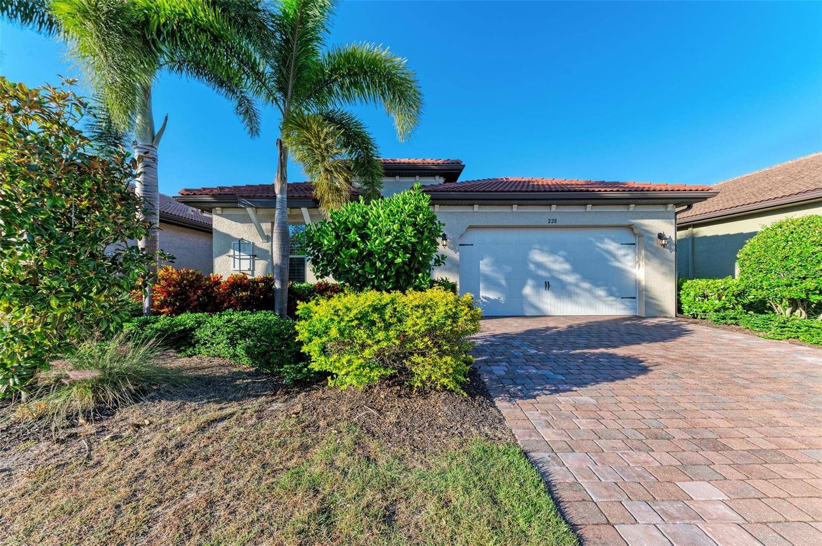 228 MARAVIYA BLVD, Nokomis, FL 34275