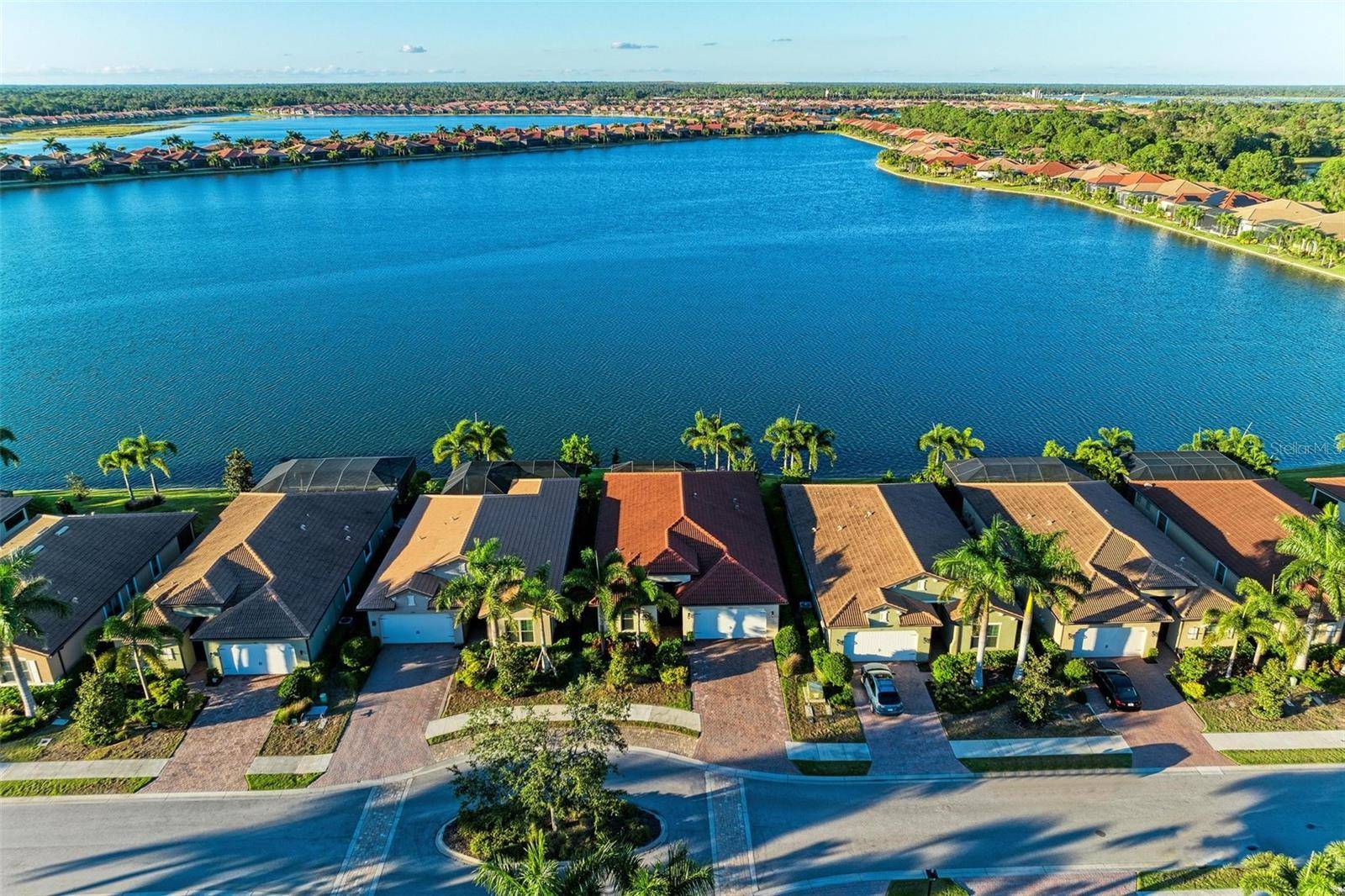 228 MARAVIYA BLVD, Nokomis, FL 34275
