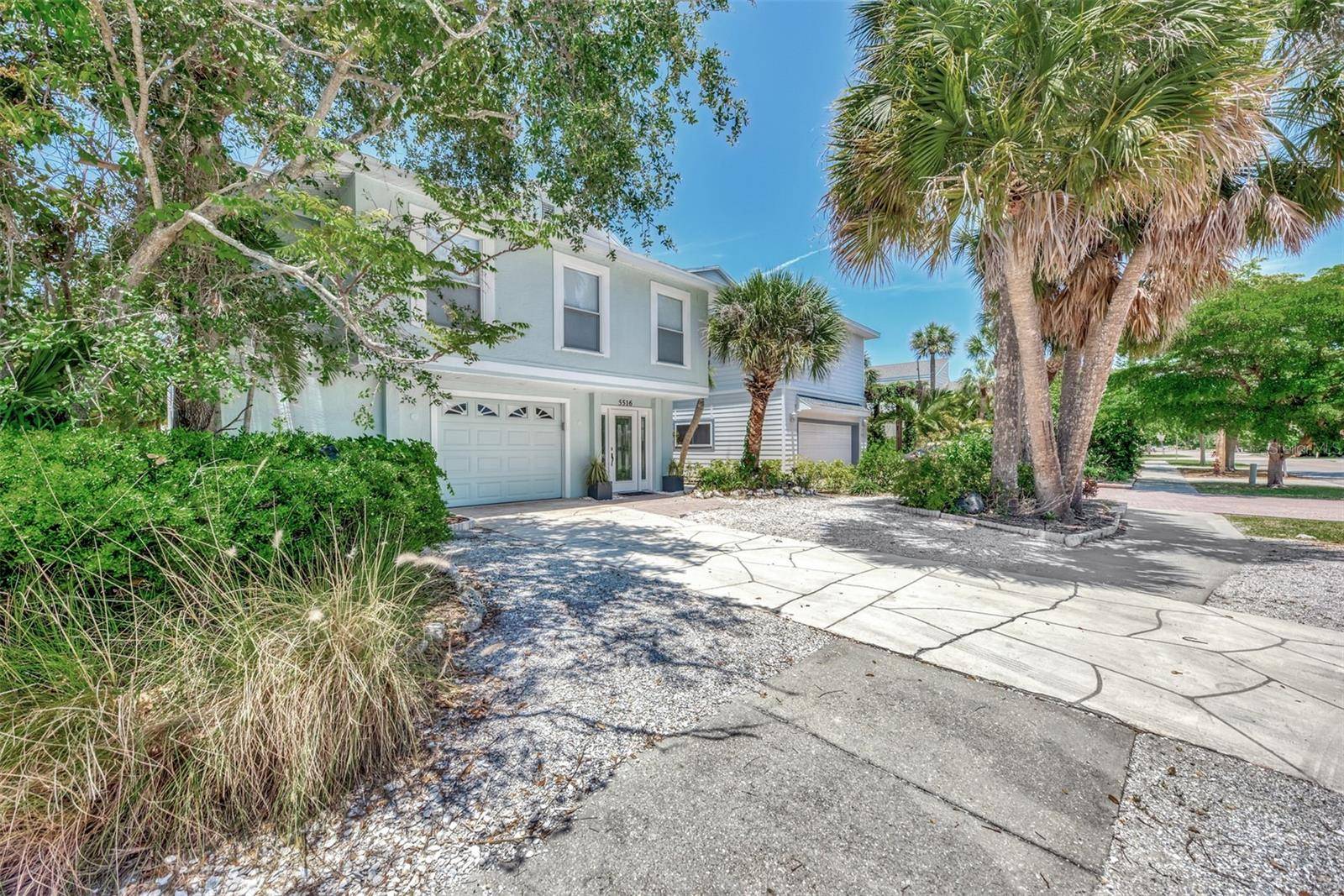 5516 AVENIDA DEL MARE, Sarasota, FL 34242