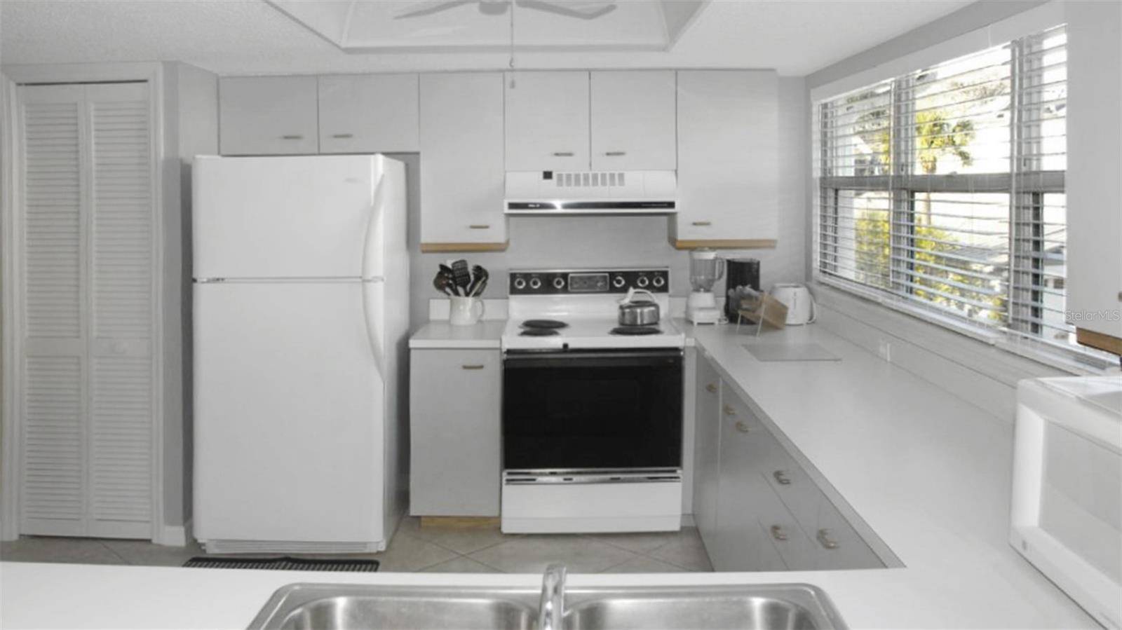 1200 SIESTA BAYSIDE DR #1200-G, Sarasota, FL 34242