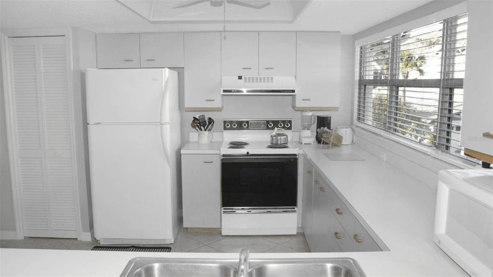 1200 SIESTA BAYSIDE DR #1200-G, Sarasota, FL 34242