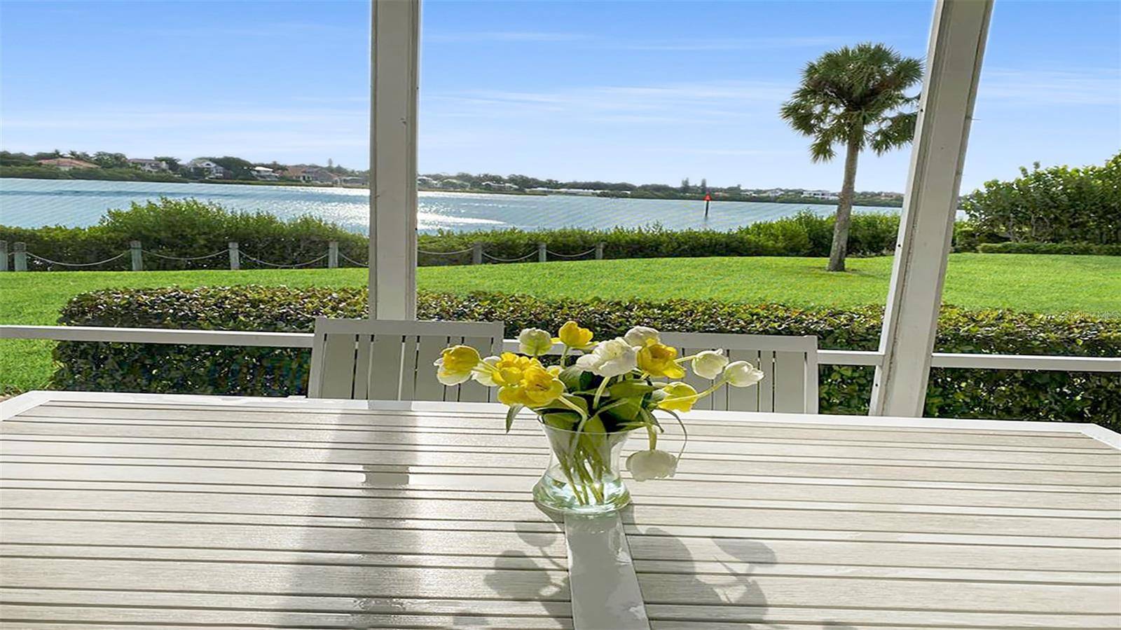 1360 SIESTA BAYSIDE DR #1360-D, Sarasota, FL 34242