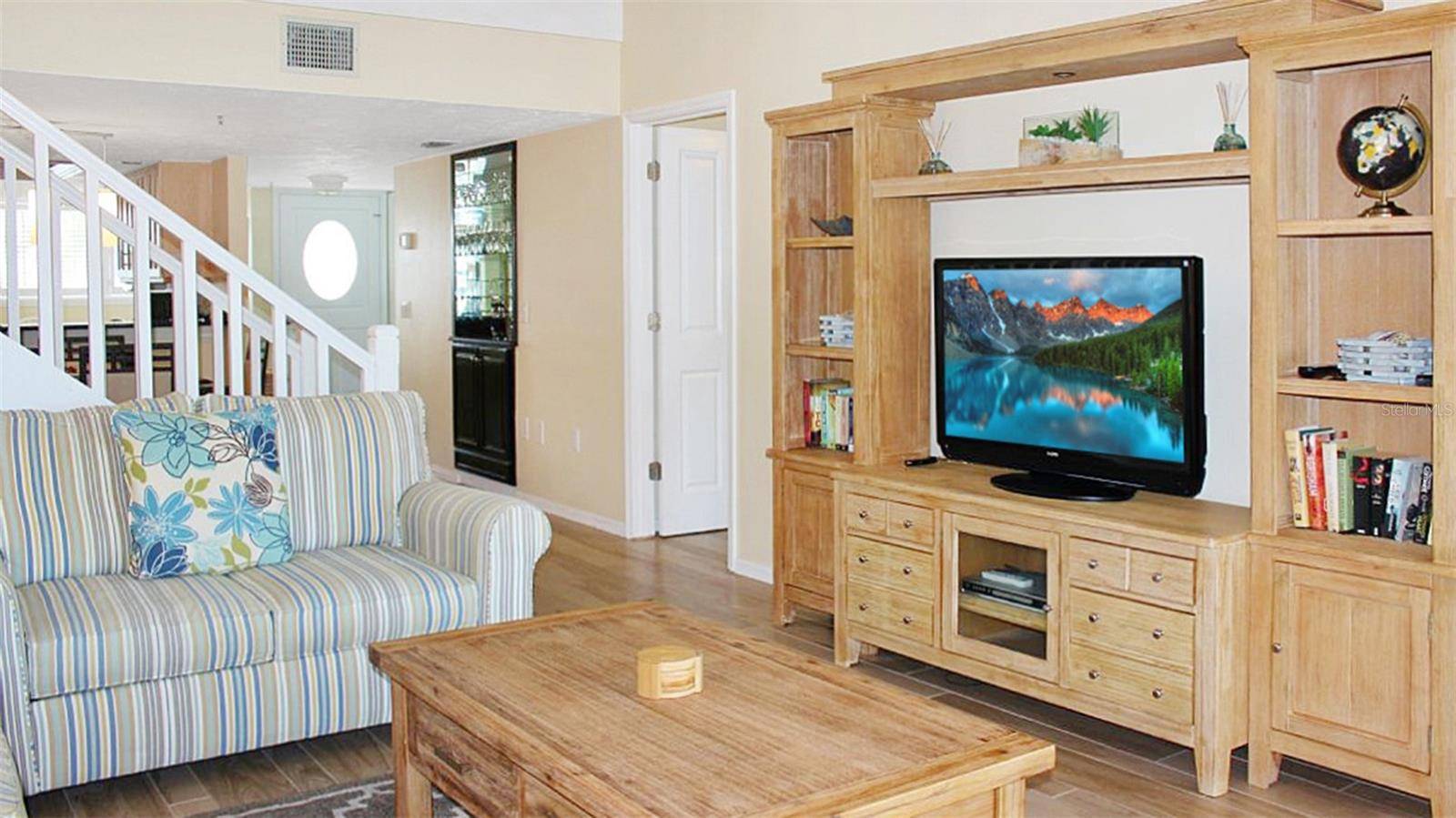 1305 SIESTA BAYSIDE DR #1305-B, Sarasota, FL 34242
