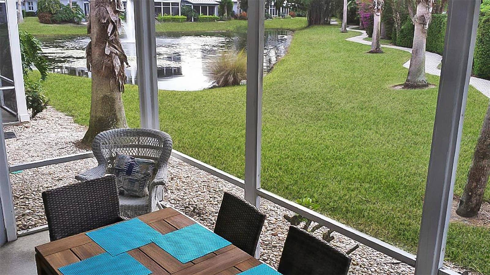 1327 SIESTA BAYSIDE DR #1327-C, Sarasota, FL 34242