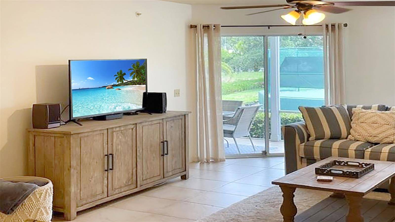 1230 SIESTA BAYSIDE DR #1230-D, Sarasota, FL 34242