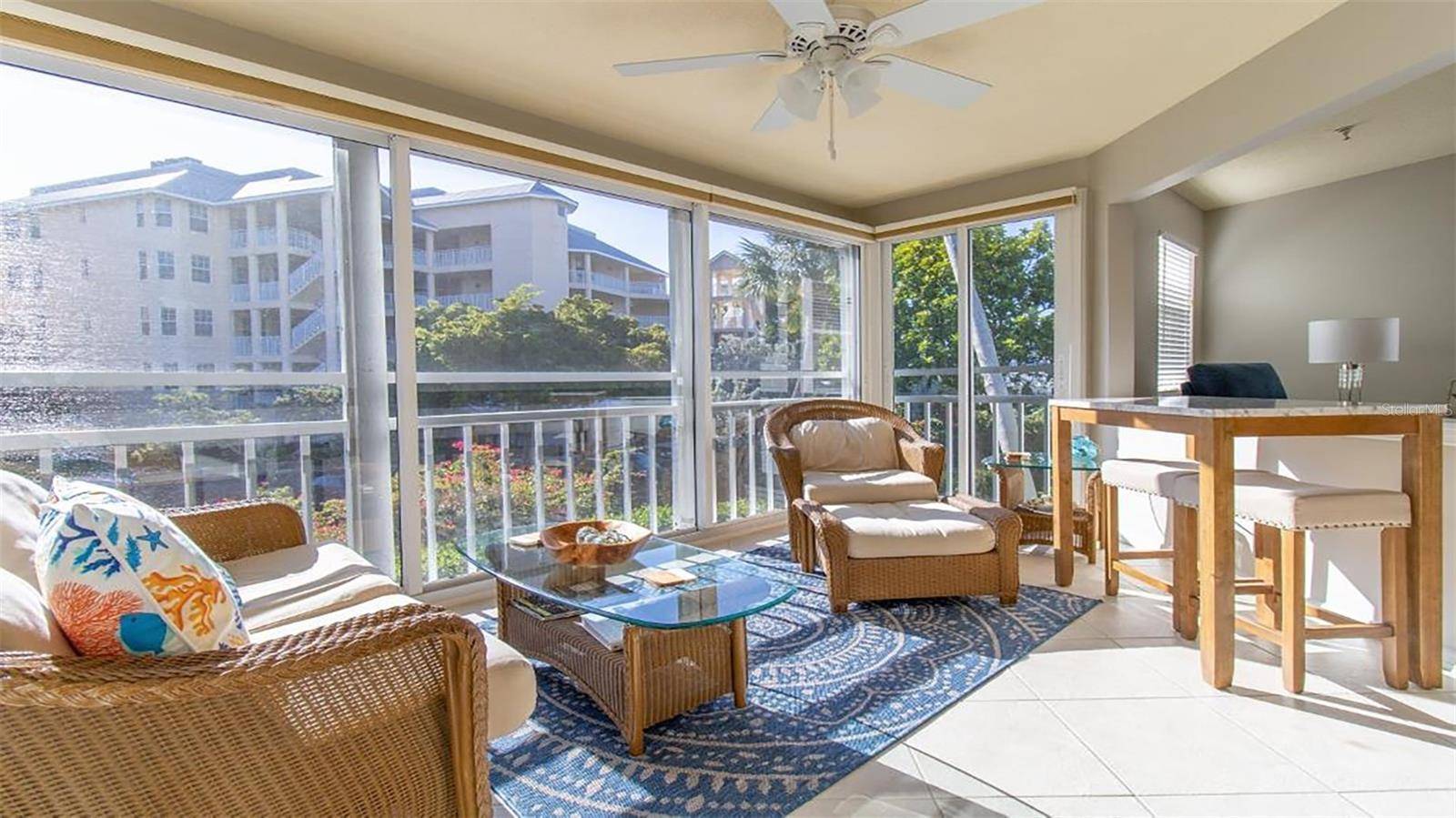 1340 SIESTA BAYSIDE DR #1340-C, Sarasota, FL 34242