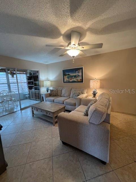 2666 WOODGATE LN #D-1, Sarasota, FL 34231
