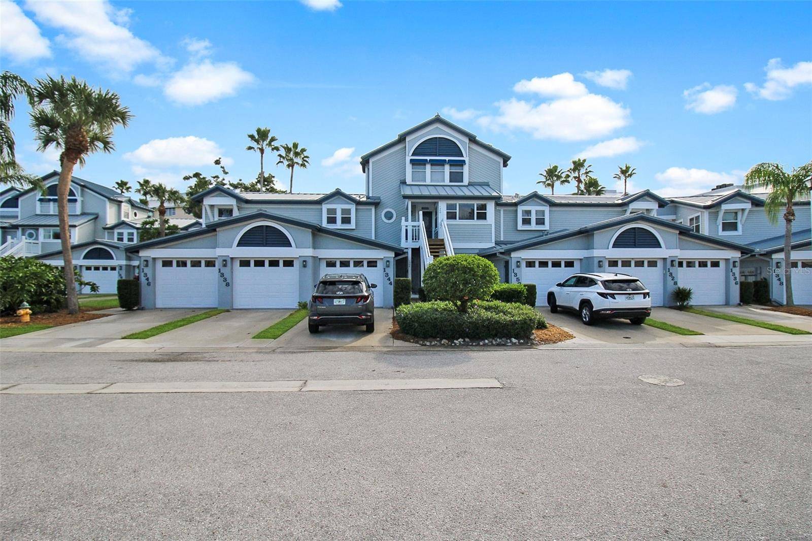 1338 SIESTA BAYSIDE DR #1338-C, Sarasota, FL 34242