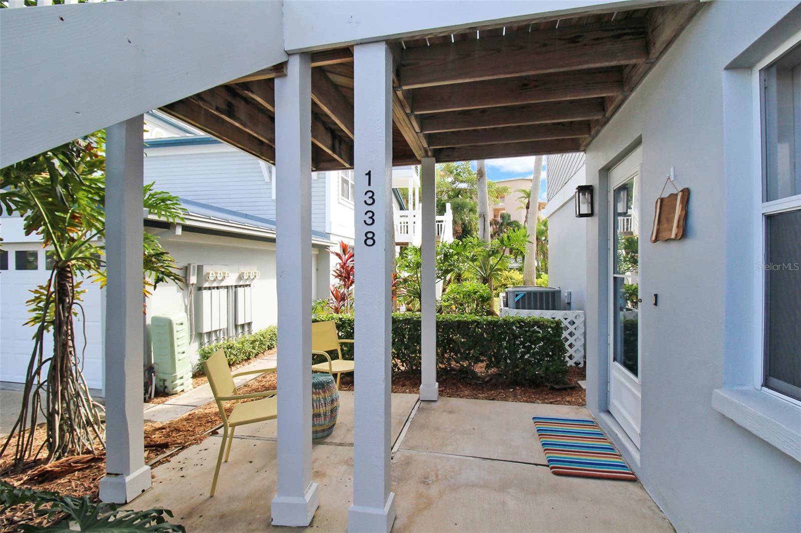 1338 SIESTA BAYSIDE DR #1338-C, Sarasota, FL 34242