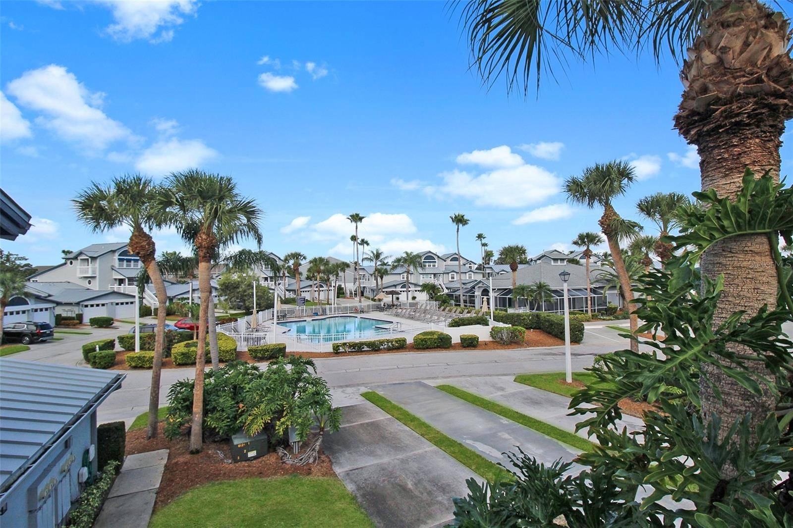 1338 SIESTA BAYSIDE DR #1338-C, Sarasota, FL 34242