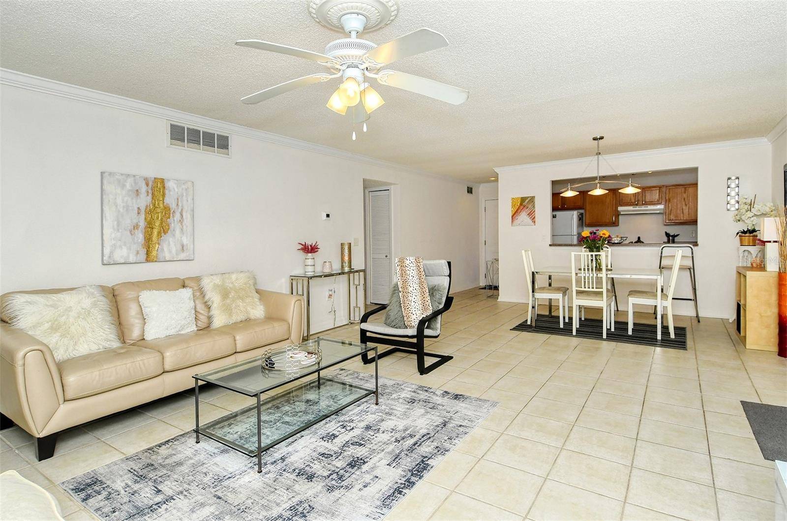 1877 TOUCAN WAY #400, Sarasota, FL 34232
