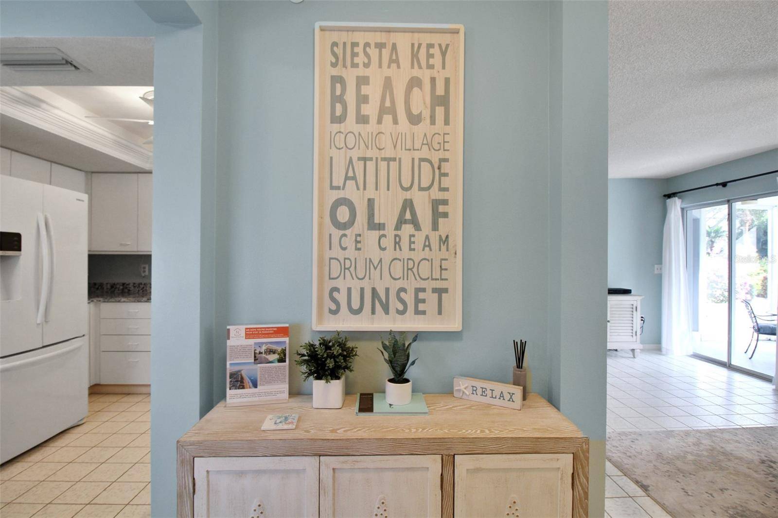 1328 SIESTA BAYSIDE DR #1328-C, Sarasota, FL 34242