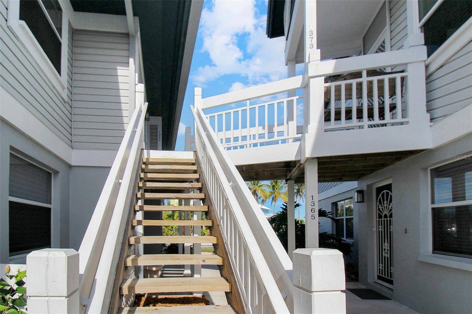 1373 SIESTA BAYSIDE DR #1373-C, Sarasota, FL 34242