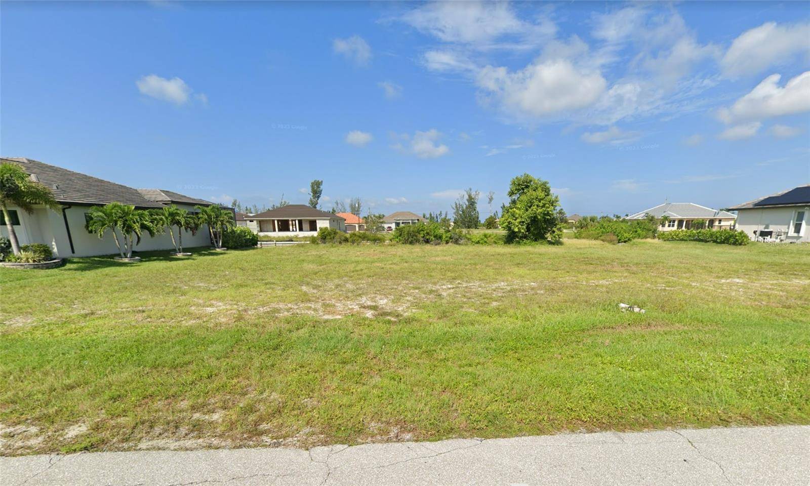 718 NW 38TH PL, Cape Coral, FL 33993