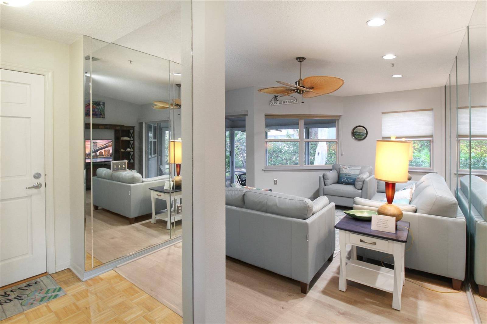 1219 SIESTA BAYSIDE DR #1219-C, Sarasota, FL 34242