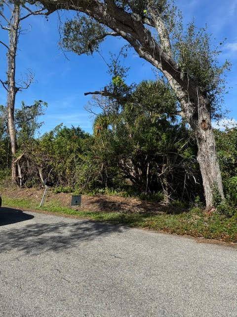 CEDAR AVE, Englewood, FL 34223