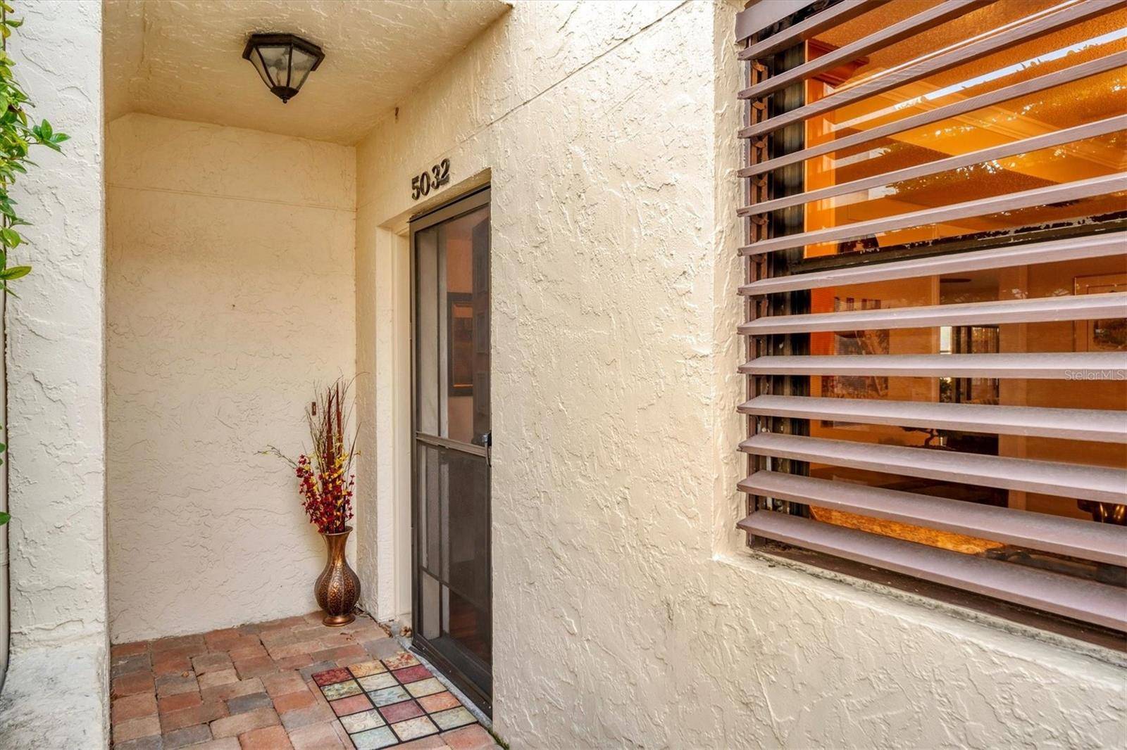 5032 MARSHFIELD RD #19, Sarasota, FL 34235