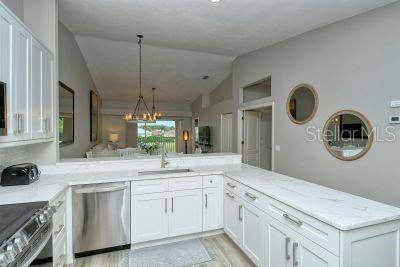 9560 HIGH GATE DR #1624, Sarasota, FL 34238