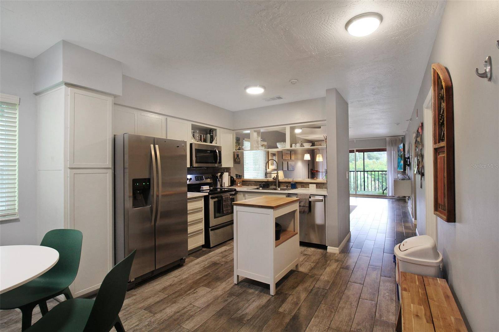 2124 N TAMIAMI TRL #101, Sarasota, FL 34234