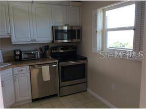 9393 MIDNIGHT PASS RD #605, Sarasota, FL 34242