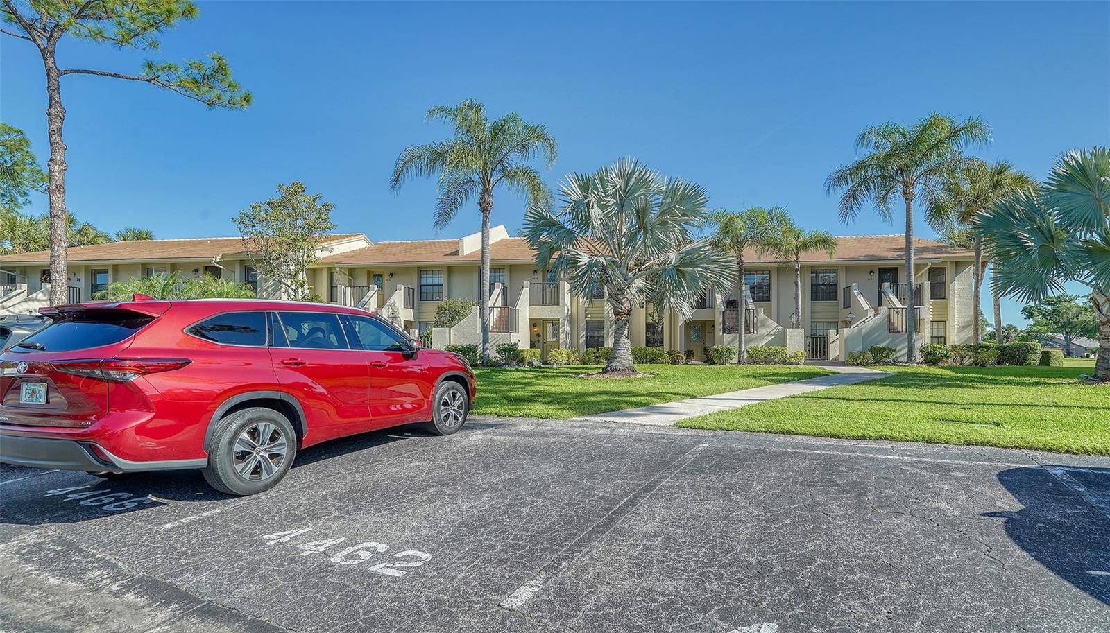 4462 WEYBRIDGE ST #72, Sarasota, FL 34235