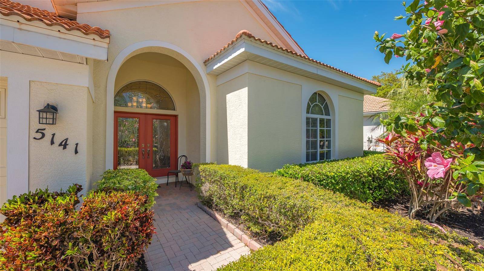 5141 FLAGSTONE DR, Sarasota, FL 34238