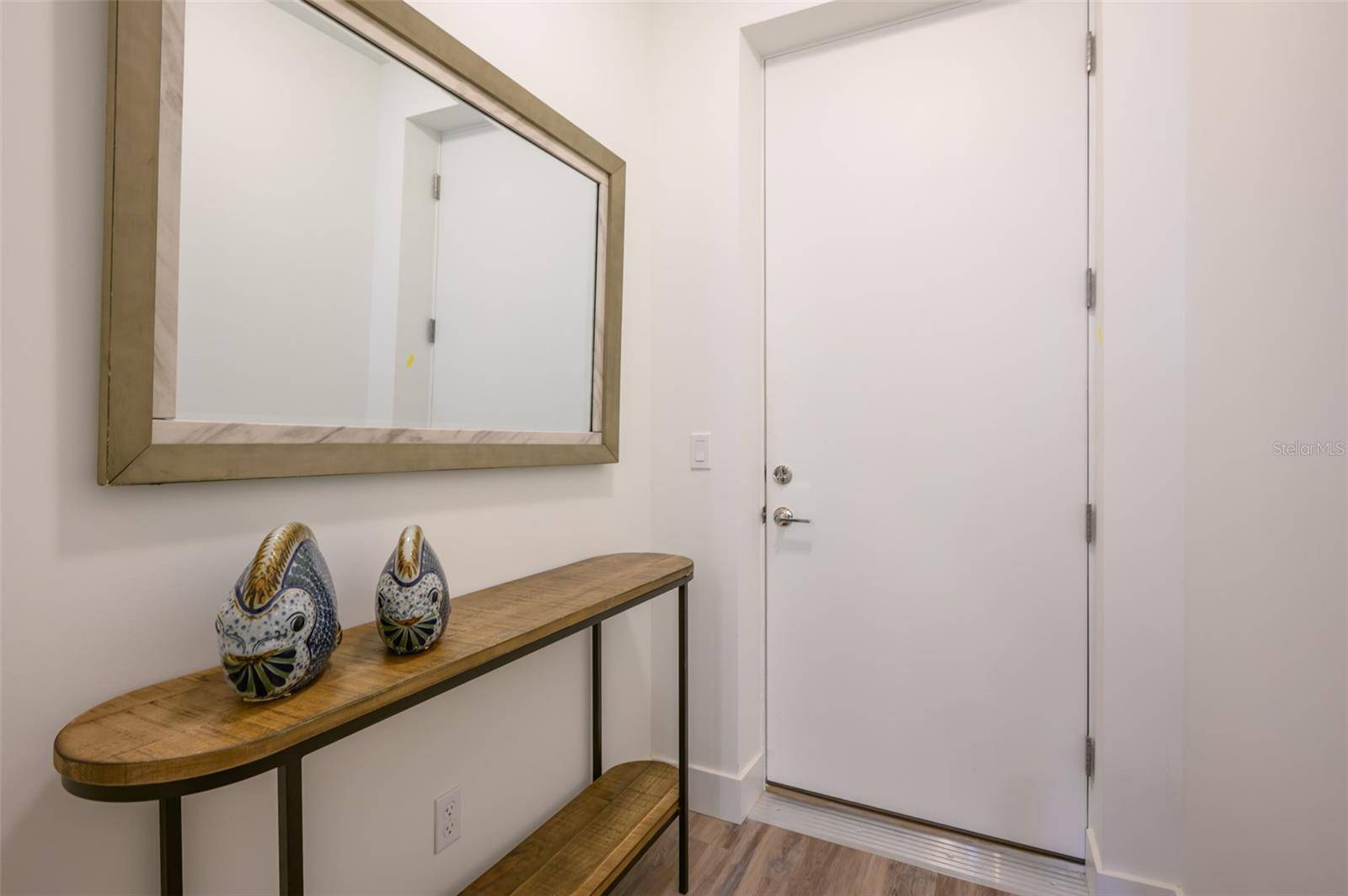 1703 N TAMIAMI TRL #205, Sarasota, FL 34234