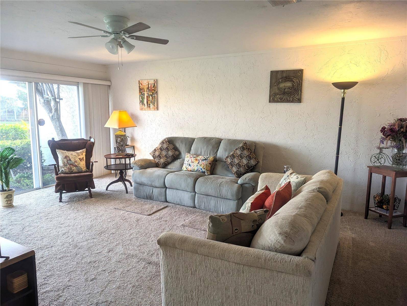 5377 CRESTLAKE BLVD #69, Sarasota, FL 34233