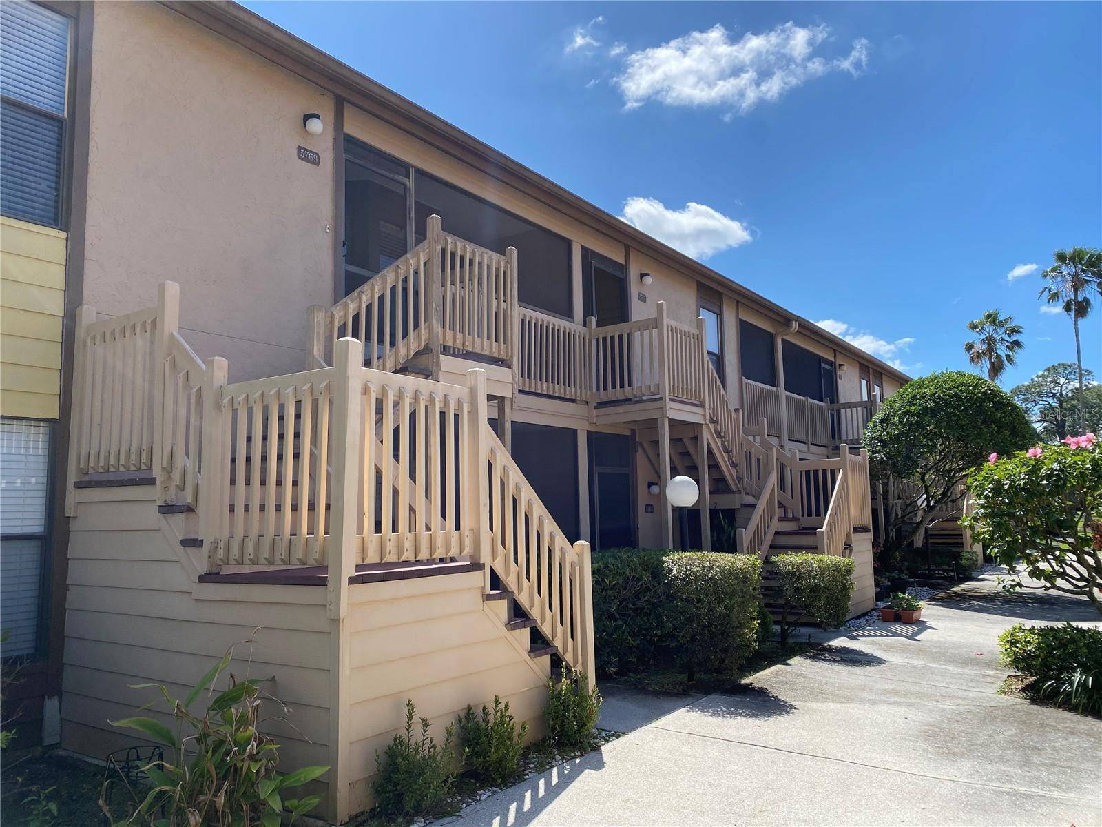 5769 AVISTA DR #5769, Sarasota, FL 34243