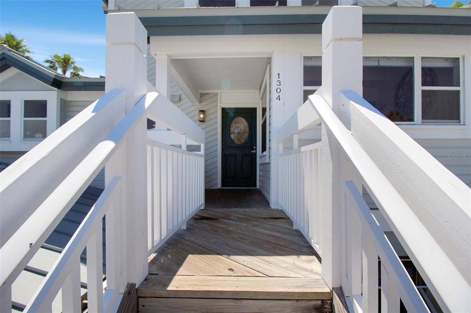 1304 SIESTA BAYSIDE DR #1304B, Sarasota, FL 34242