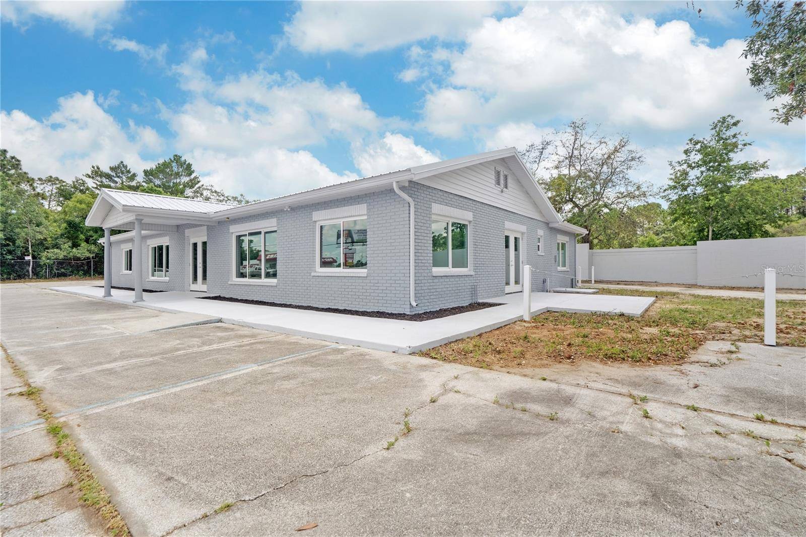 3248 COMMERCIAL WAY, Spring Hill, FL 34606