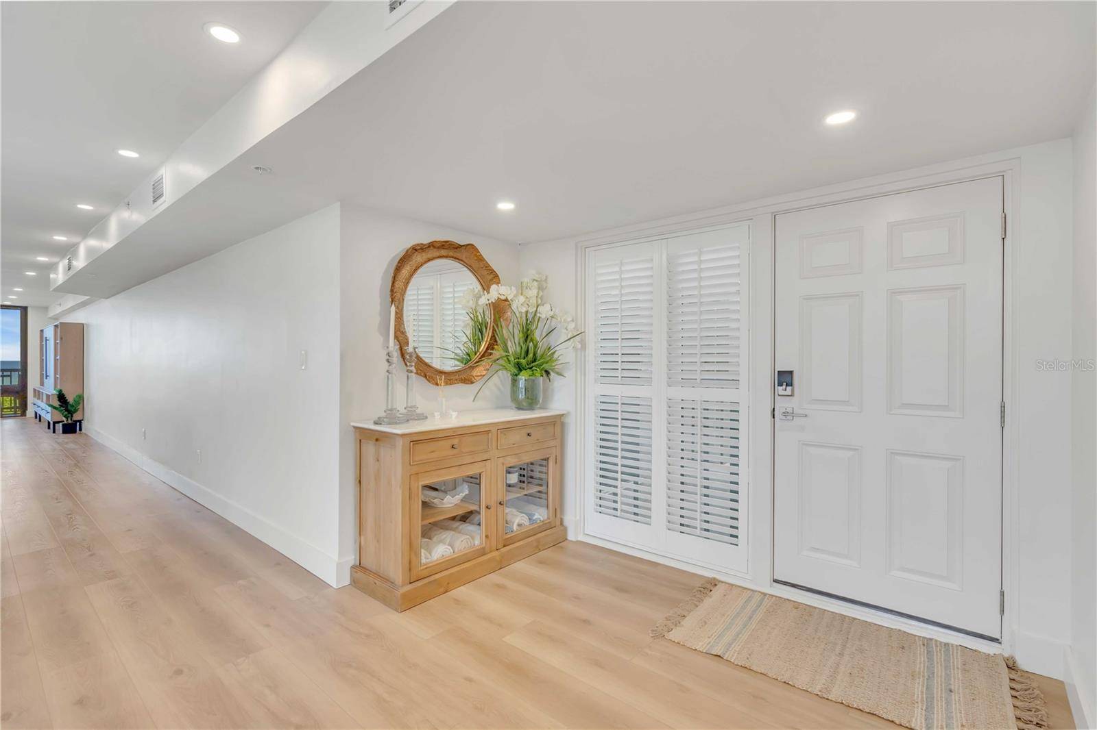 5611 GULF OF MEXICO DR #1, Longboat Key, FL 34228