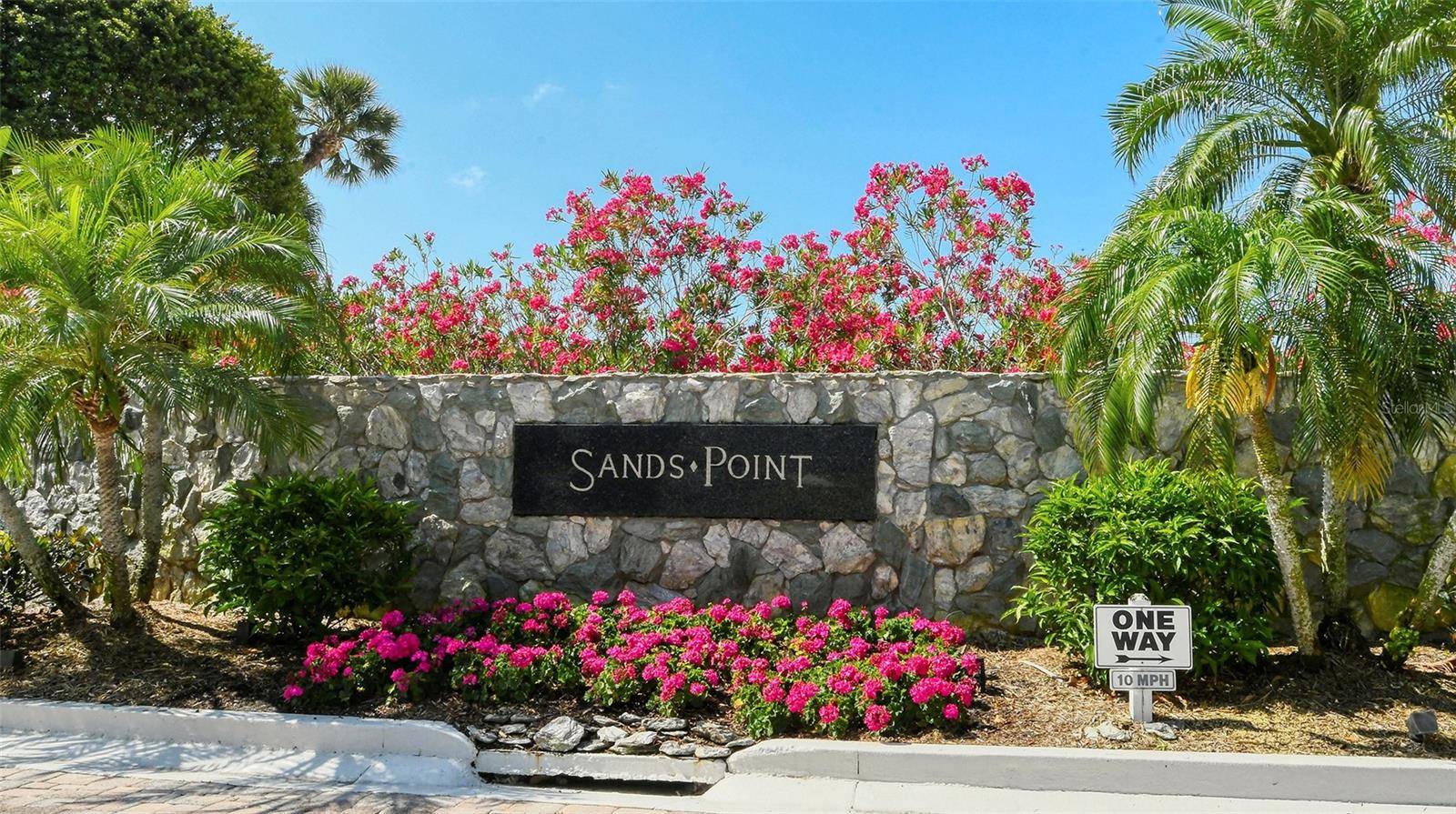 100 SANDS POINT RD #324, Longboat Key, FL 34228