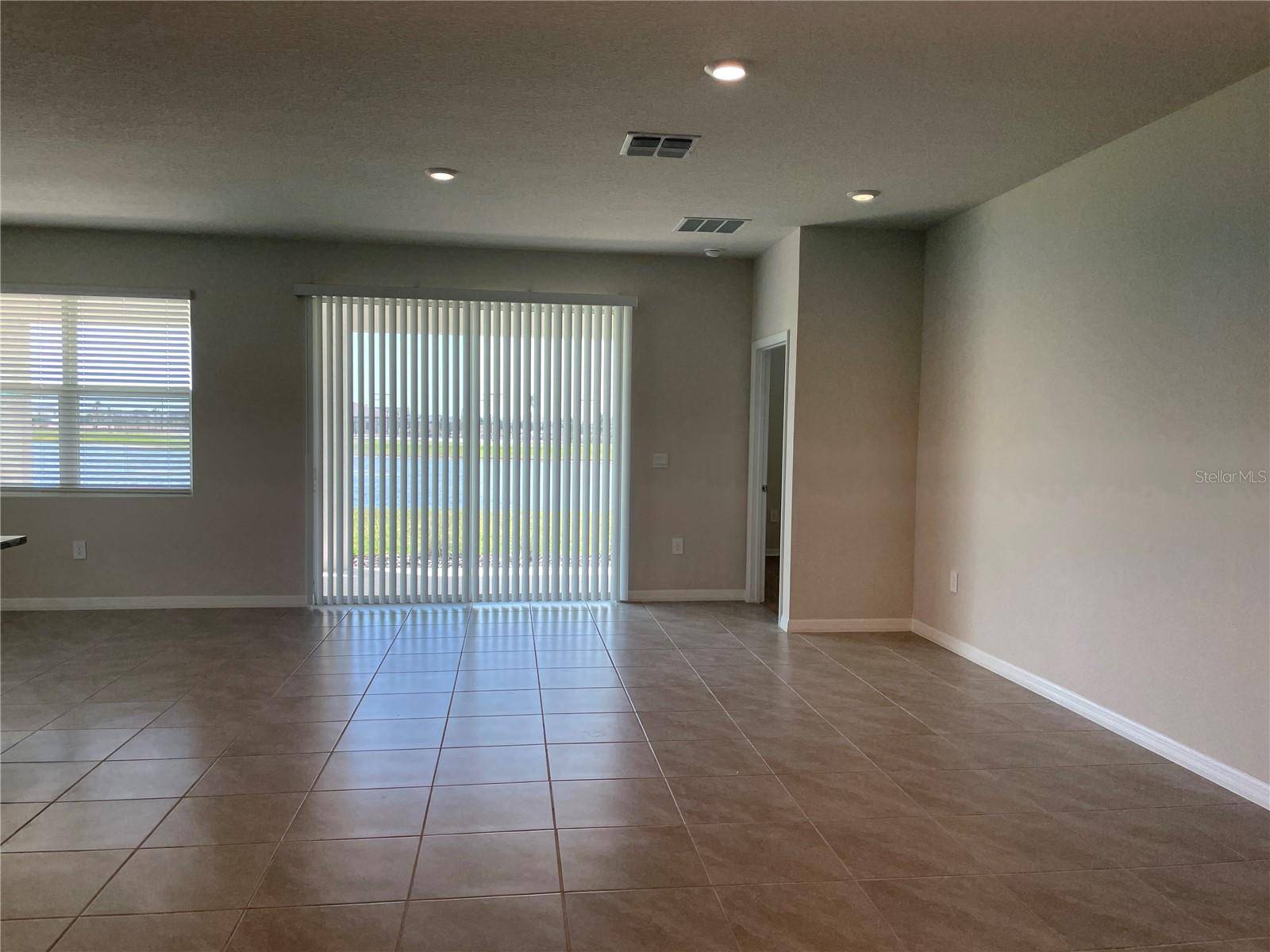 18027 PASTURELAND AVE, Bradenton, FL 34211