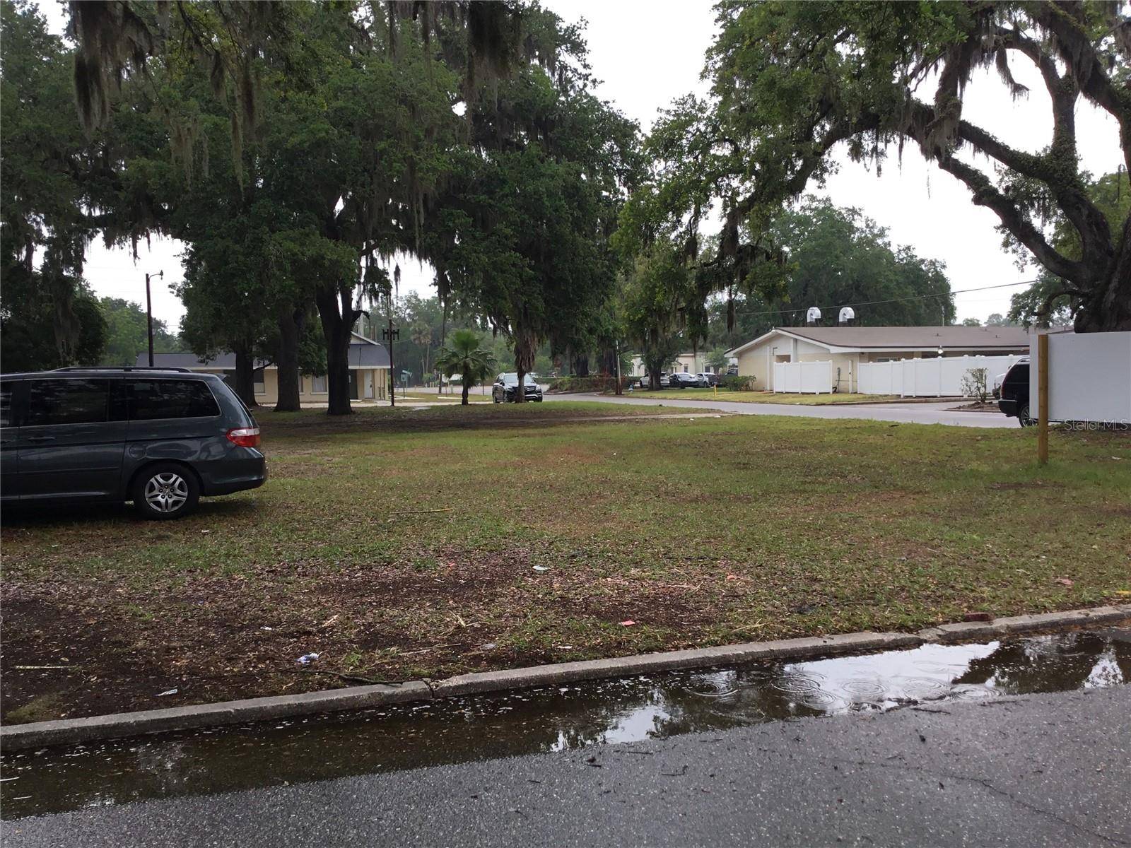 520 20TH ST E, Bradenton, FL 34208