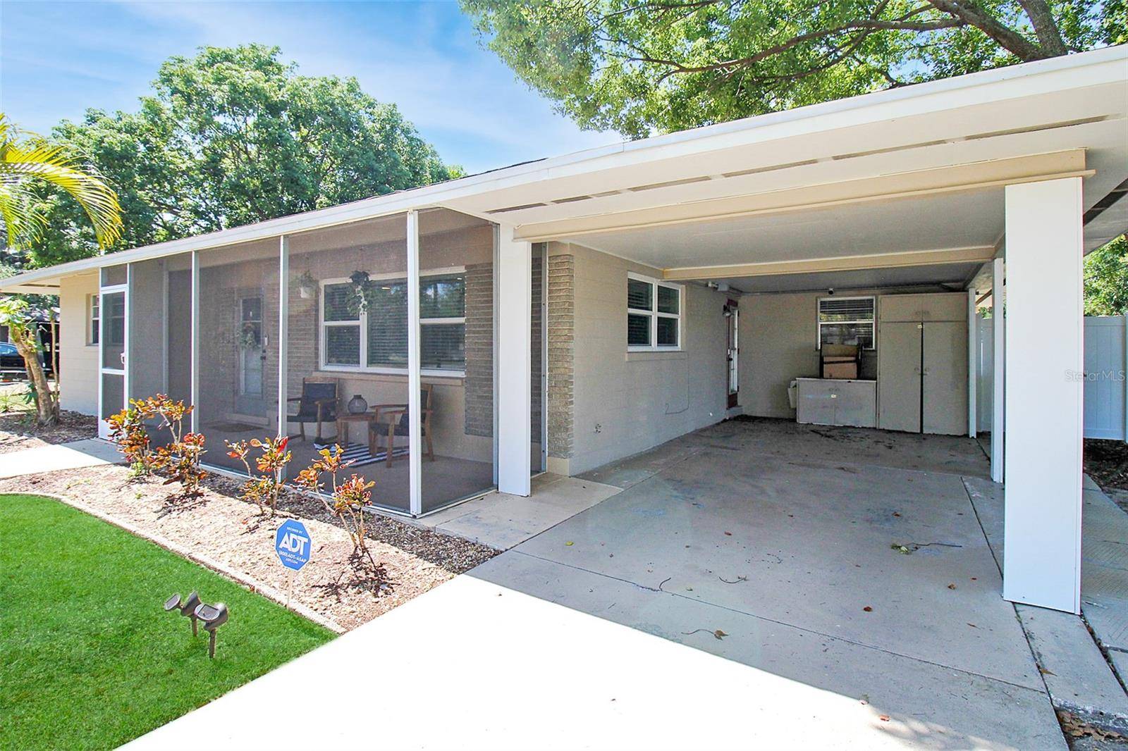 2403 19TH AVE W, Bradenton, FL 34205