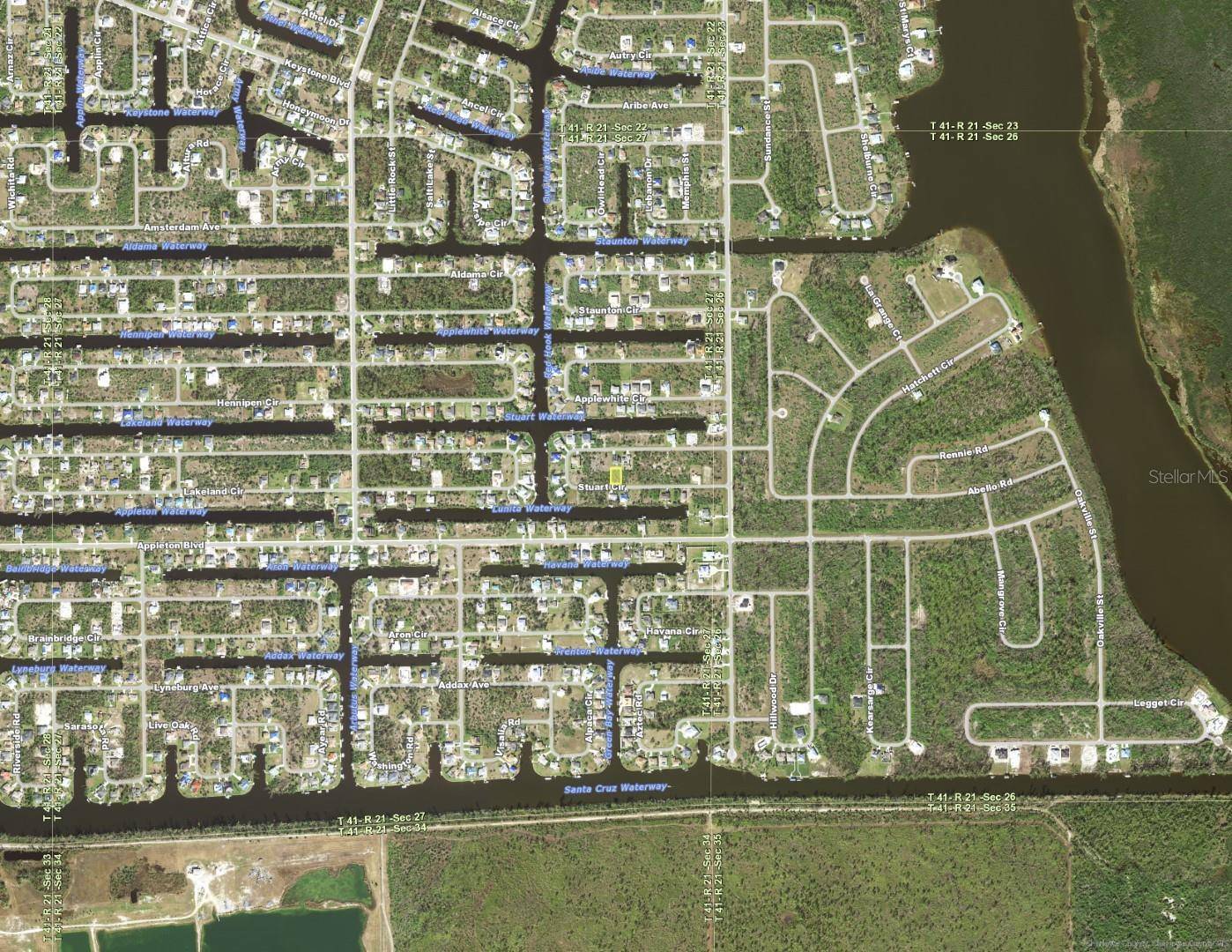 15723 STUART CIR, Port Charlotte, FL 33981