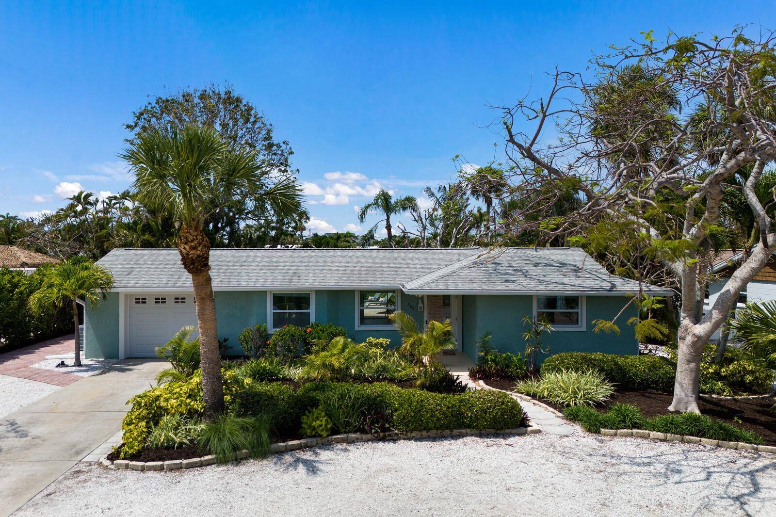 506 69TH ST, Holmes Beach, FL 34217