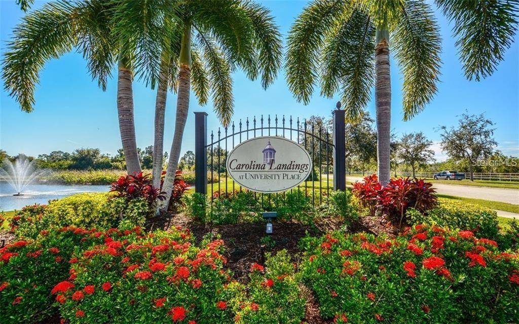 7685 PLANTATION CIR #B, University Park, FL 34201